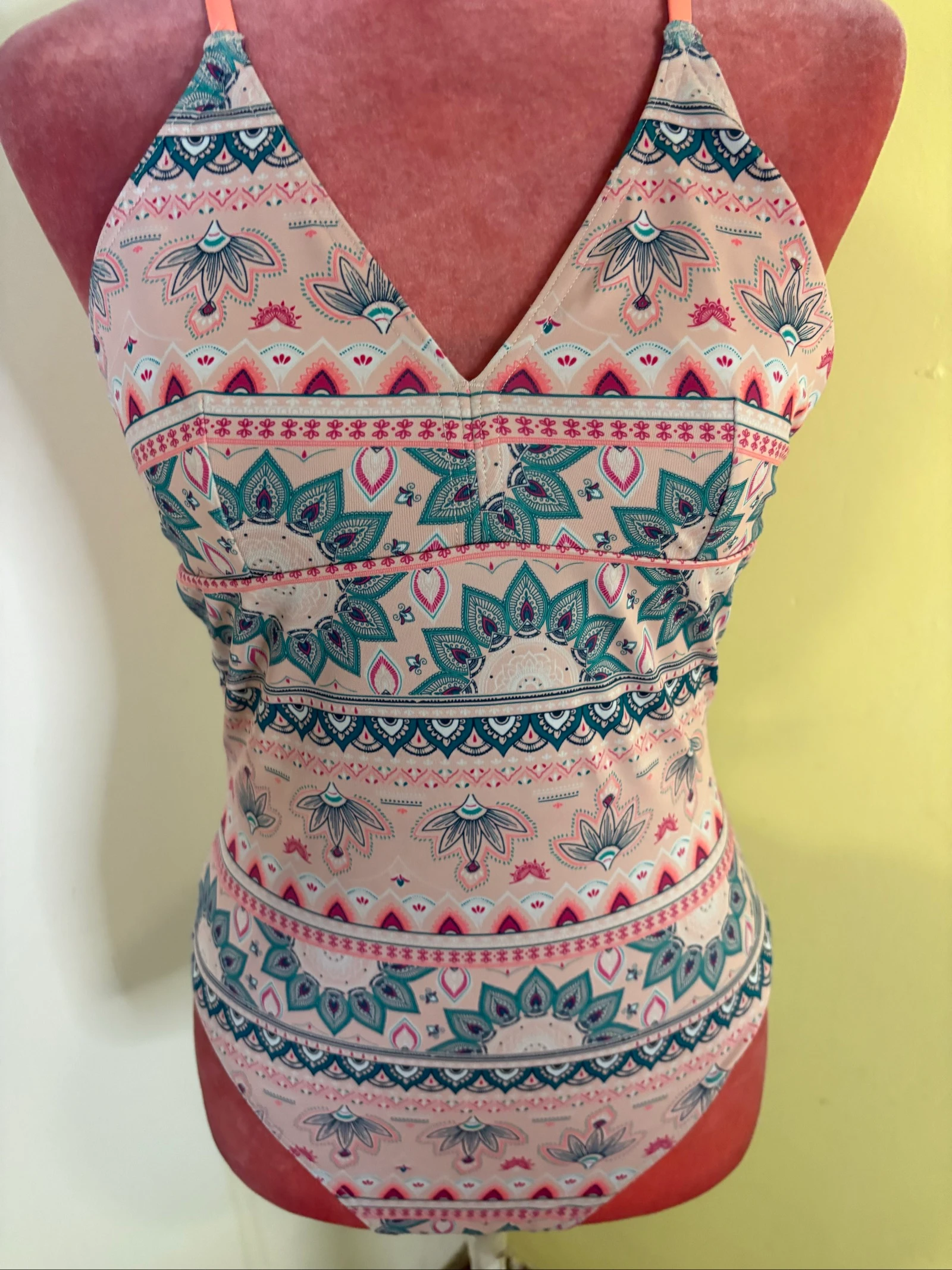 Boho Mandala Back One-Piece Swimsuit Size T – photo 2